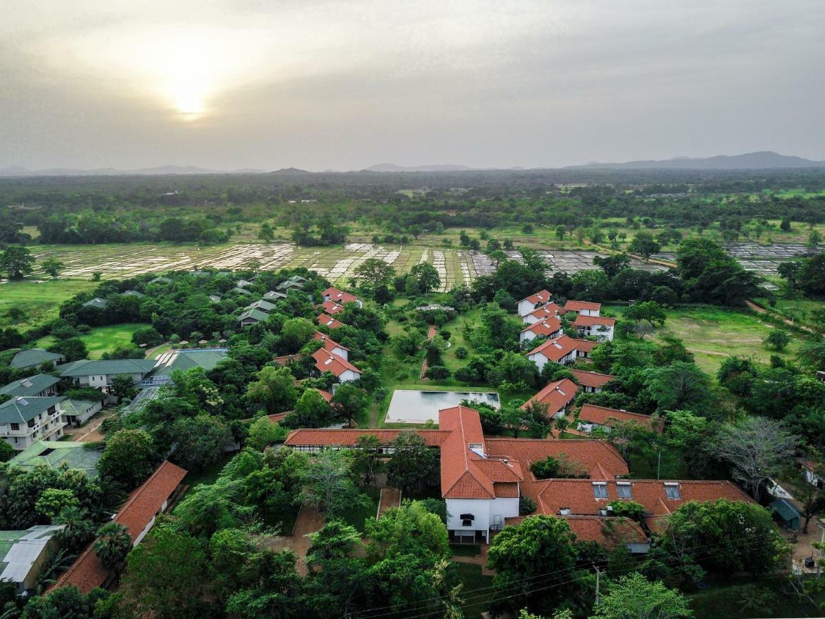 Sigiriyajungles Resort & Spa Esterno foto